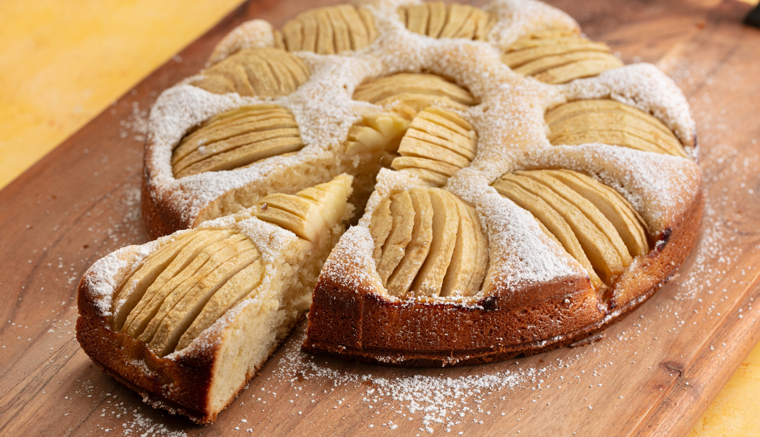 Fluffy apple cake with marzipan and almonds | HERMESETAS UK